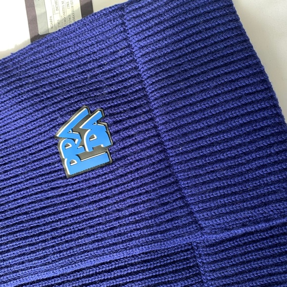 Prada Blue Logo- embroidered Wool Scarf - Picture 15 of 15